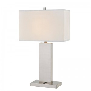 Lampa de masă pentru ospitalitate la camera de oaspeți