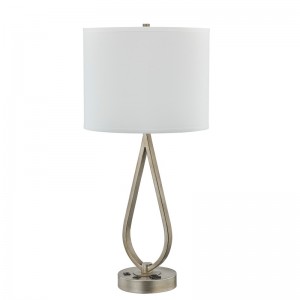 Lampa de birou de dormit cu finisaj antic argintiu, o lampă de birou cu o priză convenabilă și un port USB