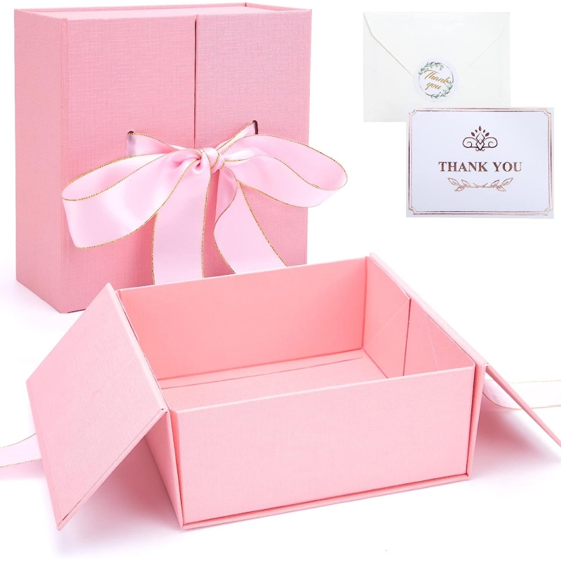 Cutie cadou roz personalizată