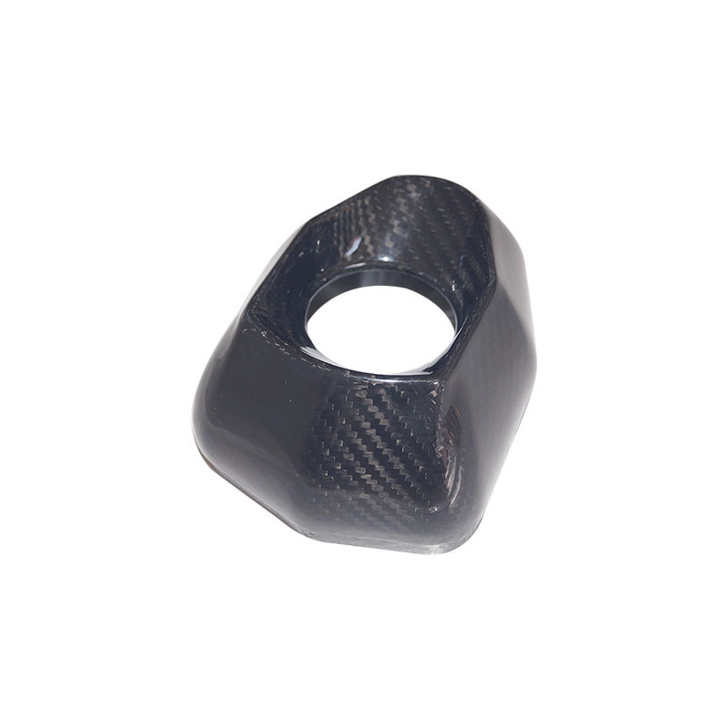 Producător furnizează accesorii pentru piese de motocicletă din fibră de carbon personalizată