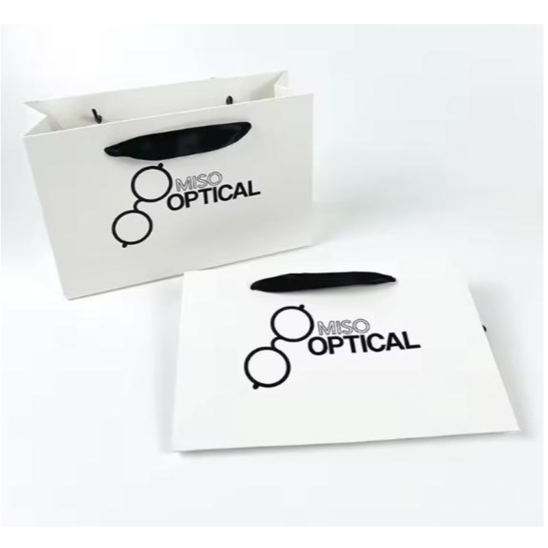Pungi de hârtie tipărită din carton de lux Kraft Paper Geantă cu mâner cu panglică pentru geantă de cumpărături cu propriul logo