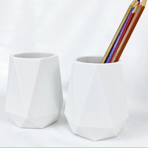 Suport pentru creion din silicon