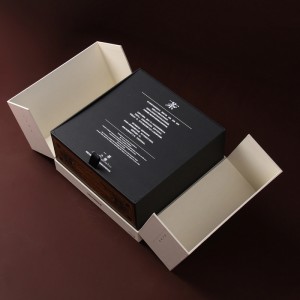 Cameră dublă de lux-Door Tea Cutie cadou