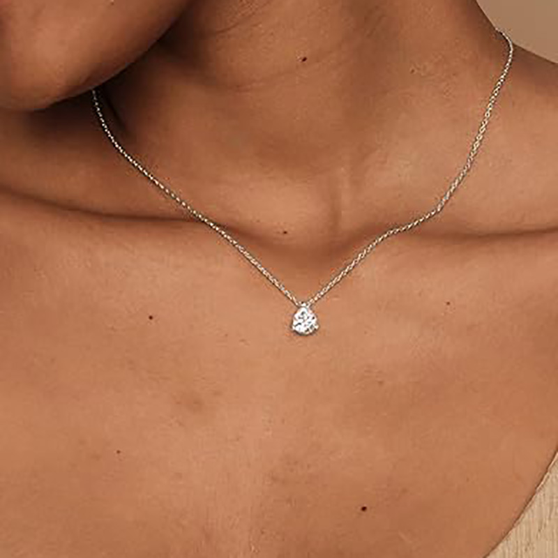 Lacrimă ovală-pandantiv în formă de diamant artificial colier elegant cu laser reglabil