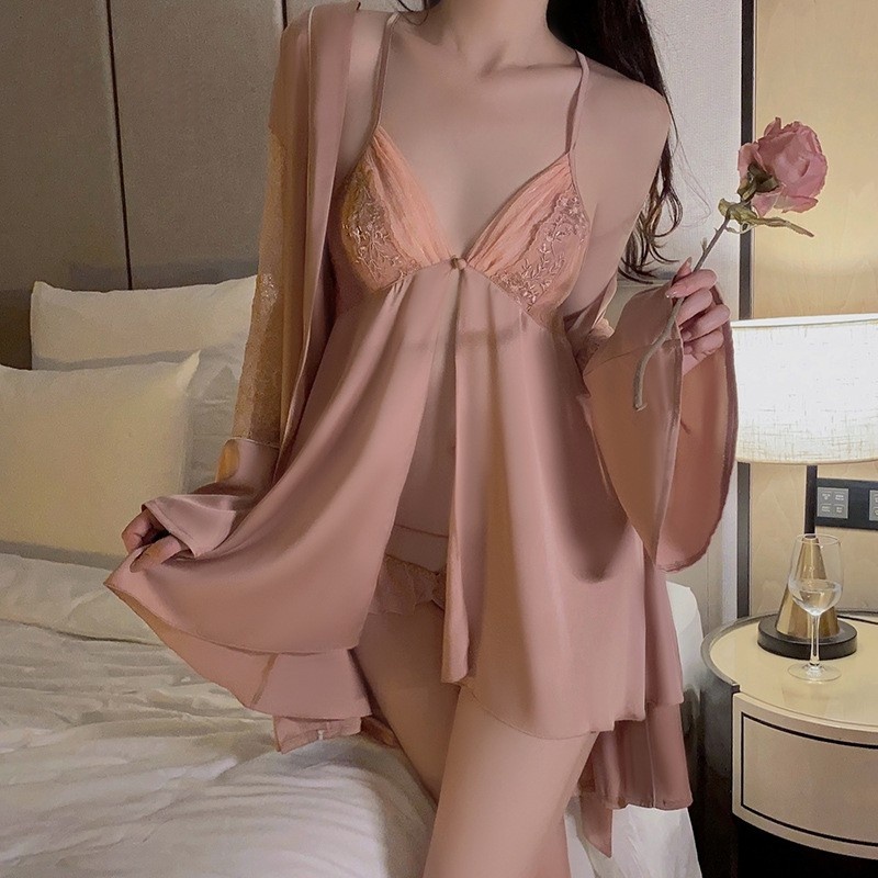 Satin Deep v-Seducător al gâtului șinevinovat - Style Slip Nightcown cu design design, dantelă și plasă de plasă, împerecheată cu o haină, loungewear 2661 preț:$199.99