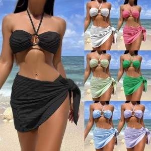 Costum de baie sexy bikini trei-piesă setată cu o fustă pură, halter-Stil de gât, costum de baie de culoare solidă pentru femei, disponibil în stoc și mai multe culori SY816 Preț:$79.99