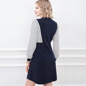 Căderea timpurie a micului guler invers tricot pe jumătate cardigan